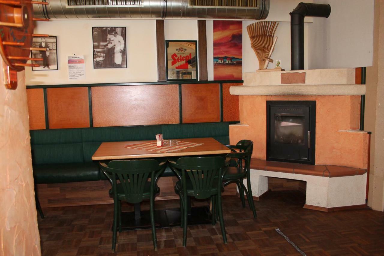 Gasthof-Cafe-Risano Haslach an der Mühl المظهر الخارجي الصورة